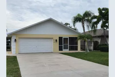 696 94th Ave N, Naples, FL 34108 - Photo 2