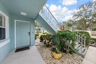 149 Wading Bird Cir, Naples, FL 34110 - Photo 2