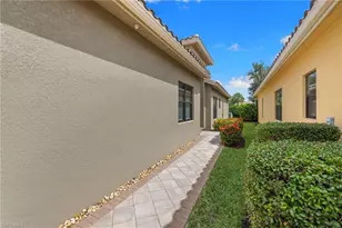 13437 Monticello Blvd, Naples, FL 34109 - Photo 32