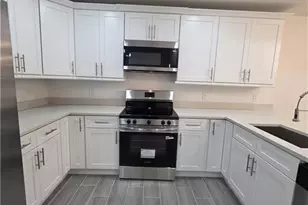 617/619 Creuset Ave S, Lehigh Acres, FL 33974 - Photo 4