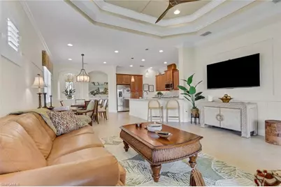 9142 Isla Bella Cir, Bonita Springs, FL 34135 - Photo 10