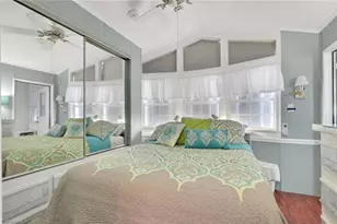 386 Leopard Ln, Naples, FL 34114 - Photo 12