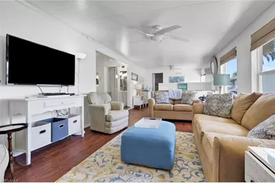 386 Leopard Ln #386, Naples, FL 34114 - Photo 4