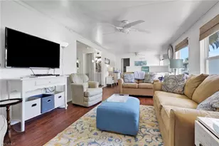 386 Leopard Ln, Naples, FL 34114 - Photo 4