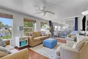 386 Leopard Ln, Naples, FL 34114 - Photo 6