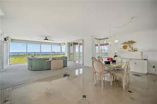 7515 Pelican Bay Blvd, Naples, FL 34108 - Photo 24
