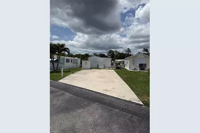18 Jade Dr, Naples, FL 34114 - Photo 1