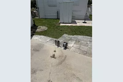 18 Jade Dr, Naples, FL 34114 - Photo 4