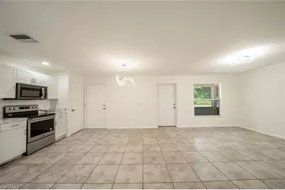 4733 29th St SW, Lehigh Acres, FL 33973 - Photo 6