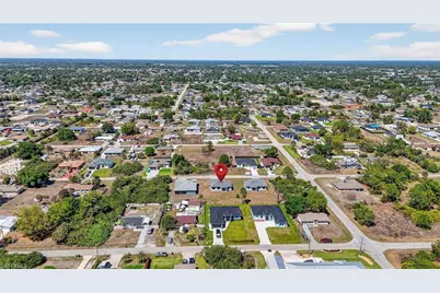 3905 11th St SW, Lehigh Acres, FL 33976 - Photo 20