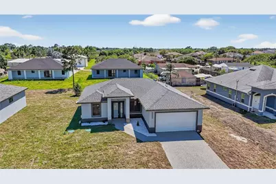 3905 11th St SW, Lehigh Acres, FL 33976 - Photo 8
