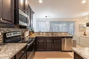 15286 Summit Pl Cir, Naples, FL 34119 - Photo 8