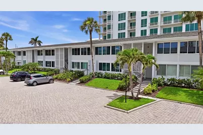 1065 Gulf Shore Blvd N #108, Naples, FL 34102 - Photo 28