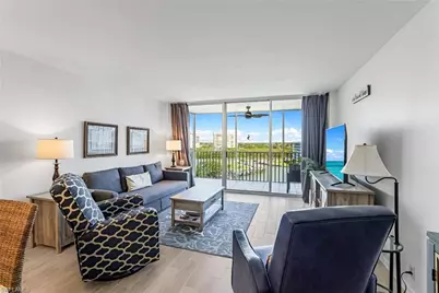 5 Bluebill Ave #810, Naples, FL 34108 - Photo 4
