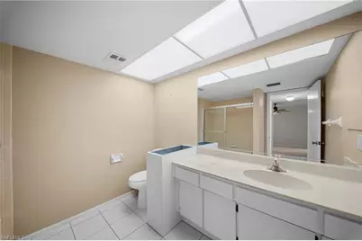 195 Cypress Way E #8, Naples, FL 34110 - Photo 22