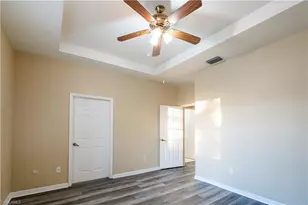 14751 Pinnacle Pl, Naples, FL 34119 - Photo 8
