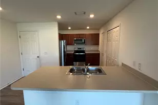 1139 NW 16th Terrace, Cape Coral, FL 33993 - Photo 4