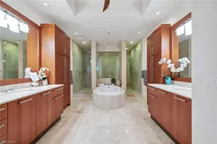 13675 Vanderbilt Dr, Naples, FL 34110 - Photo 18