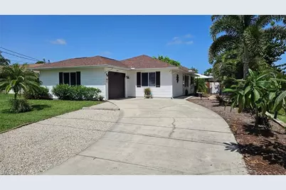 27142 Jackson Ave, Bonita Springs, FL 34135 - Photo 2