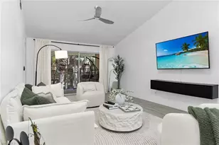 653 Squire Cir, Naples, FL 34104 - Photo 8