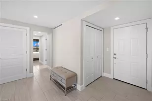 10482 Gulf Shore Dr, Naples, FL 34108 - Photo 34