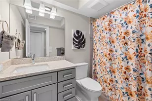 10482 Gulf Shore Dr, Naples, FL 34108 - Photo 32