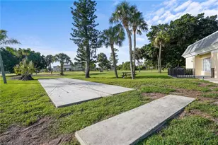 2 E Greens Cir, Lehigh Acres, FL 33936 - Photo 40