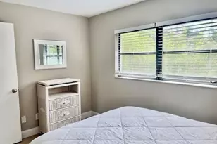 1140 5th St S, Naples, FL 34102 - Photo 26