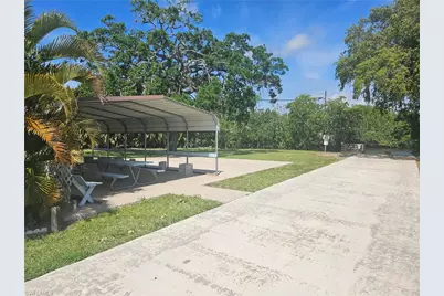859 Manatee Rd, Naples, FL 34114 - Photo 16