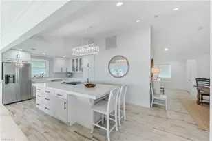 23 W Pelican St, Naples, FL 34113 - Photo 16