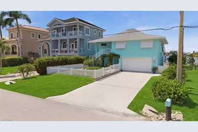 23 W Pelican St, Naples, FL 34113 - Photo 2