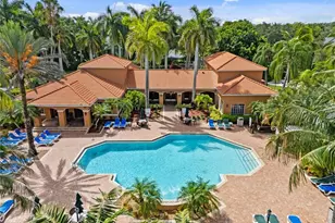 1270 Wildwood Lakes Blvd, Naples, FL 34104 - Photo 1