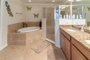 9115 Napoli Ct, Naples, FL 34113 - Photo 16