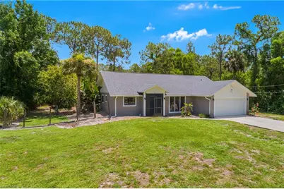2240 19th St SW, Naples, FL 34117 - Photo 2