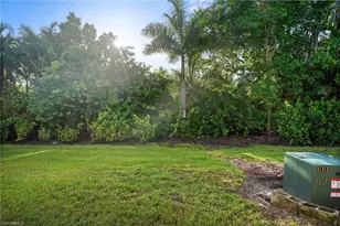8302 Charter Club Cir, Fort Myers, FL 33919 - Photo 40