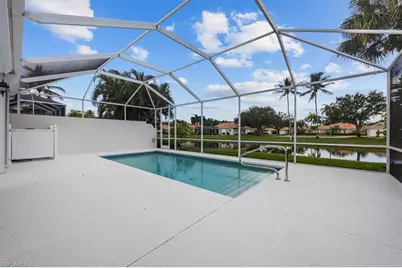 3833 Huelva Ct, Naples, FL 34109 - Photo 16