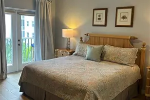 470 Launch Cir, Naples, FL 34108 - Photo 6