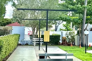1517 SW 51st Ln, Cape Coral, FL 33914 - Photo 20
