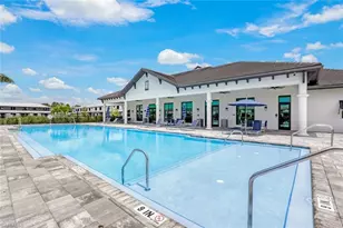 7348 Rockefeller Dr, Naples, FL 34119 - Photo 32