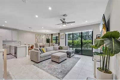7348 Rockefeller Dr, Naples, FL 34119 - Photo 4