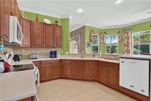 24908 Fairwinds Ln, Bonita Springs, FL 34135 - Photo 12