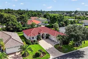 24908 Fairwinds Ln, Bonita Springs, FL 34135 - Photo 46