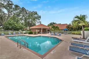 181 Napa Ridge Rd E, Naples, FL 34119 - Photo 20