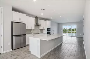 4596 Arboretum Cir, Naples, FL 34112 - Photo 8