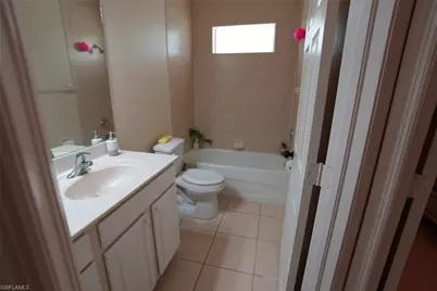 219 Columbus Ave, Lehigh Acres, FL 33936 - Photo 8