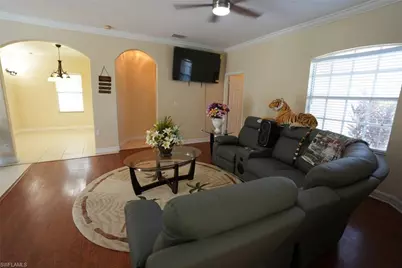 219 Columbus Ave, Lehigh Acres, FL 33936 - Photo 6