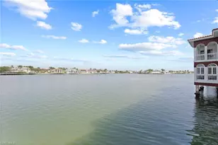 4000 Gulf Shore Blvd N, Naples, FL 34103 - Photo 22