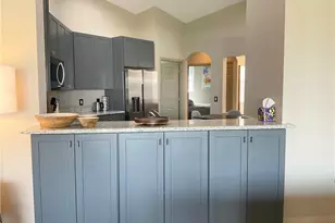 3060 Horizon Ln, Naples, FL 34109 - Photo 10