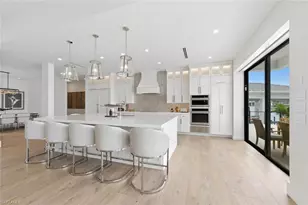 200 Bahia Point, Naples, FL 34103 - Photo 10