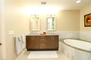 9123 Strada Pl, Naples, FL 34108 - Photo 40